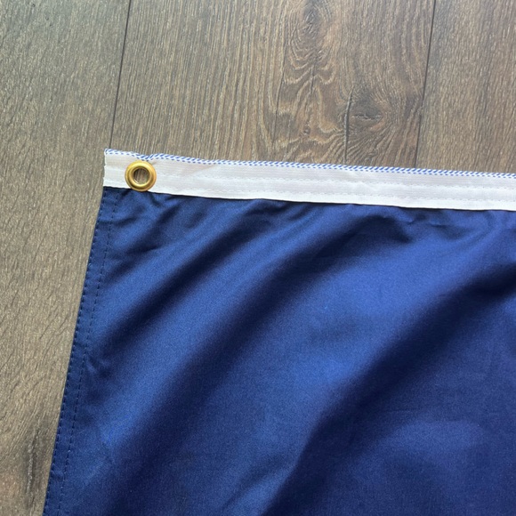 NFL Rams Flag - Picture 3 of 9